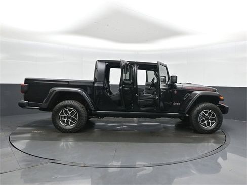 New 2025 Jeep Gladiator Rubicon image 45