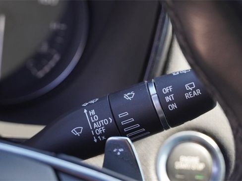 Used 2020 Cadillac XT5 Sportv image 35