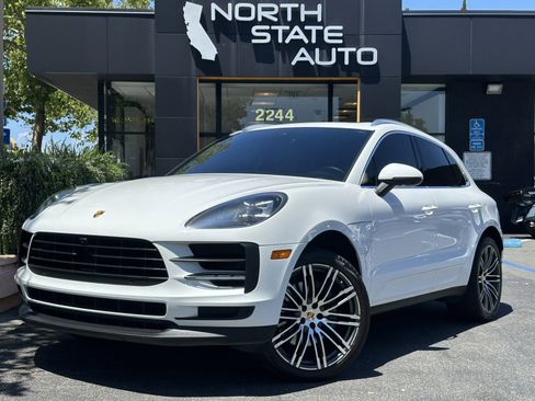 Used 2021 Porsche Macan S AWD/4WD image 2