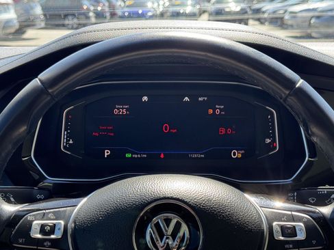 Used 2019 Volkswagen Jetta SEL FWD image 17