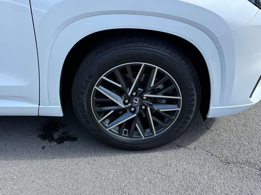 Used 2025 Lexus TX 350 AWD w/ Technology Package image 7