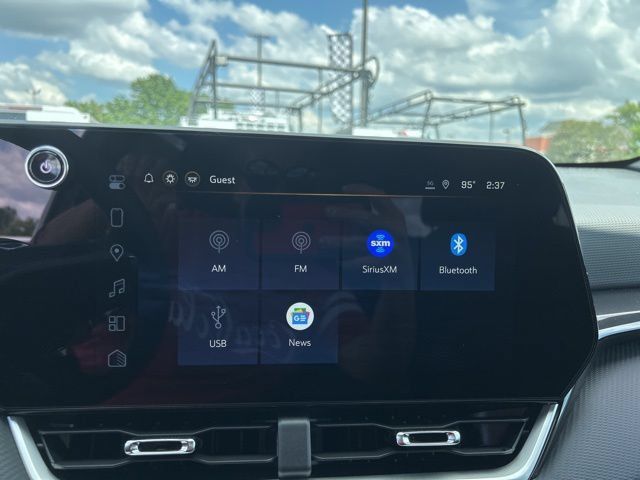New 2026 Chevrolet Equinox LT FWD image 23
