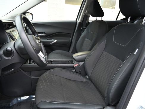 Used 2023 Nissan Kicks SV image 14