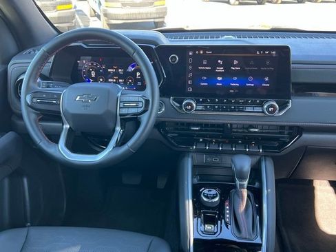 New 2025 Chevrolet Colorado Z71 w/ Z71 Convenience Package 2 AWD/4WD image 19