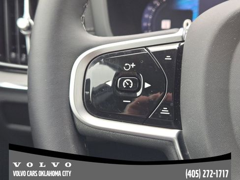 Certified 2025 Volvo V60 B5 Cross Country Ultra AWD/4WD image 22
