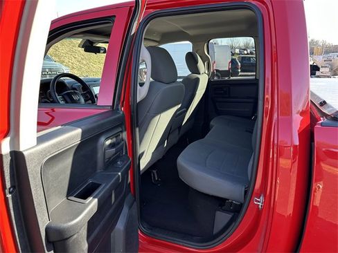 Used 2017 RAM 1500 Express w/ Express Value Package image 10