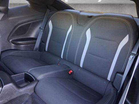 Used 2019 Chevrolet Camaro LT w/ Technology Package image 22