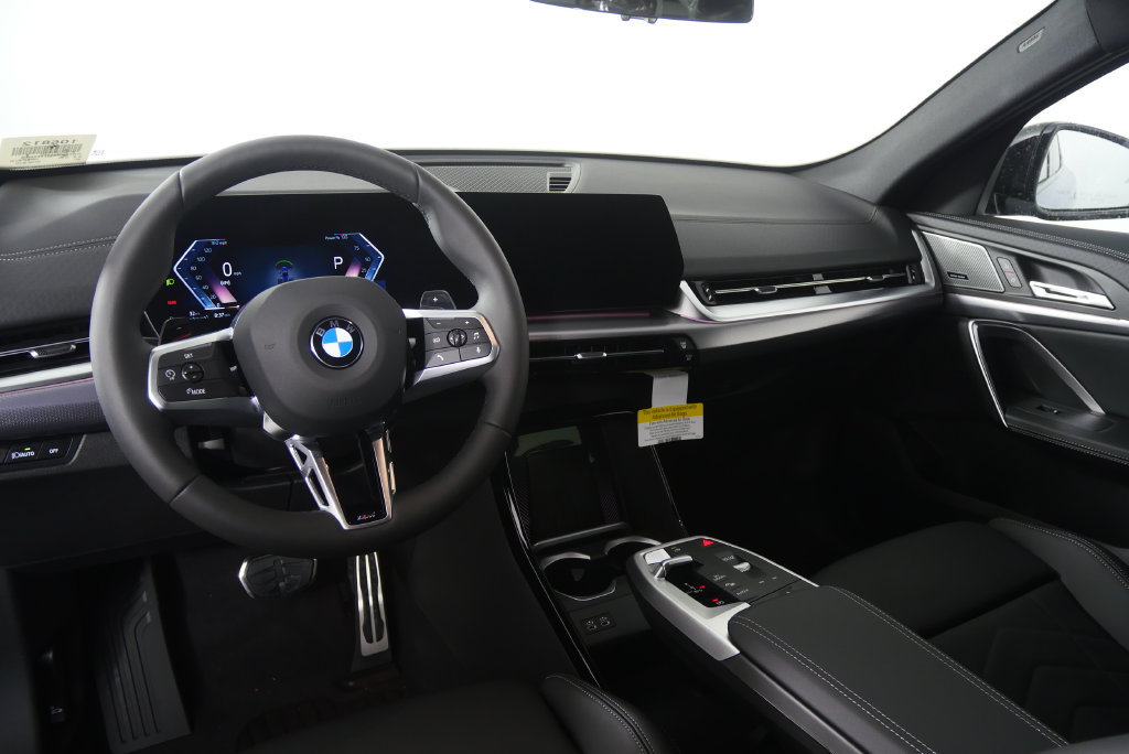 Used 2026 BMW X2 xDrive28i w/ M Sport Package AWD/4WD image 18