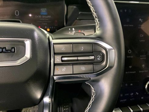 Used 2024 GMC Acadia Denali w/ Super Cruise Package image 19