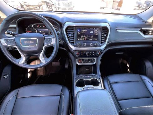 Certified 2023 GMC Acadia SLT w/ Elevation Edition image 13