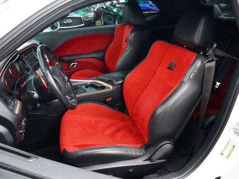 Used 2018 Dodge Challenger R/T Scat Pack image 16