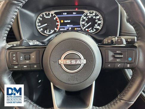 Used 2022 Nissan Rogue SL w/ SL Premium Package image 37