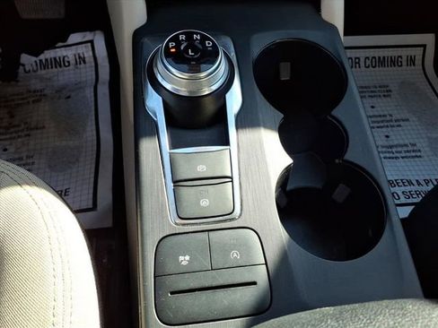 Used 2020 Ford Escape SE image 15