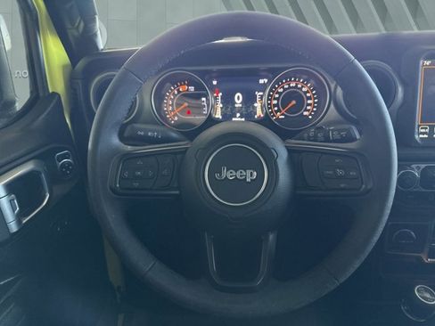 Used 2023 Jeep Wrangler Unlimited Sport image 14