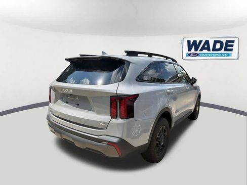Used 2024 Kia Sorento SX Prestige w/ Olive Brown Leather Package AWD/4WD image 6