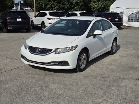 Used 2015 Honda Civic LX image 2