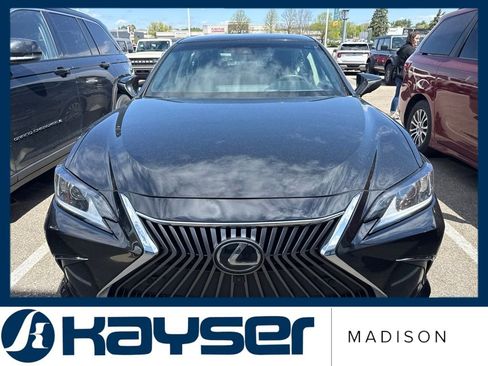 Used 2020 Lexus ES 350 w/ Accessory Package 2 FWD image 2