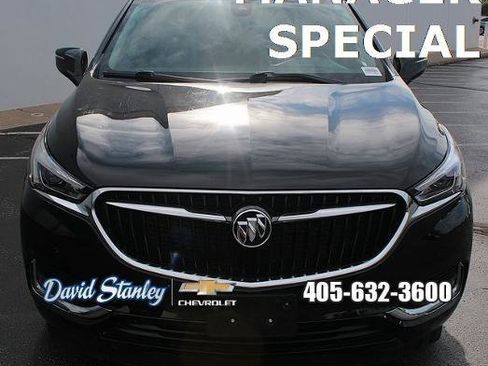 Used 2021 Buick Enclave Premium w/ Sun and Sites Package image 6