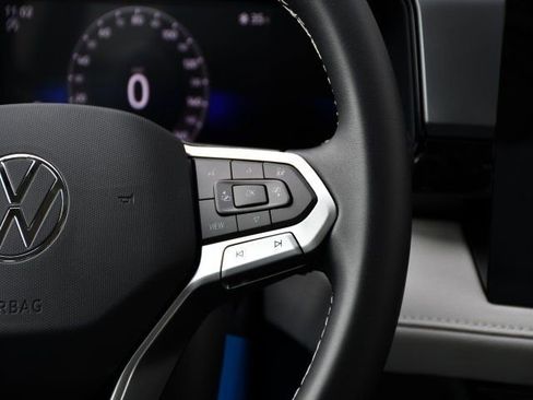 New 2026 Volkswagen Taos S image 22