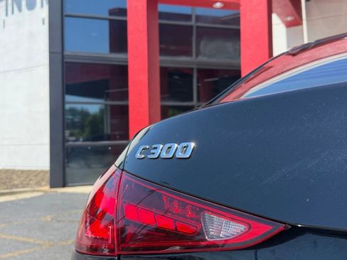 Used 2022 Mercedes-Benz C 300 Sedan image 7