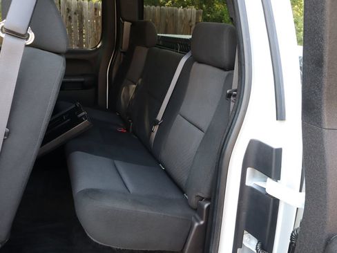 Used 2011 GMC Sierra 2500 SLE w/ Suspension Package, Off-Road AWD/4WD image 20