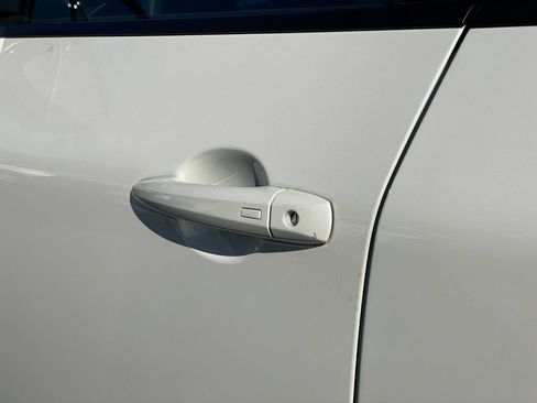Certified 2023 Nissan Rogue SV AWD/4WD image 25