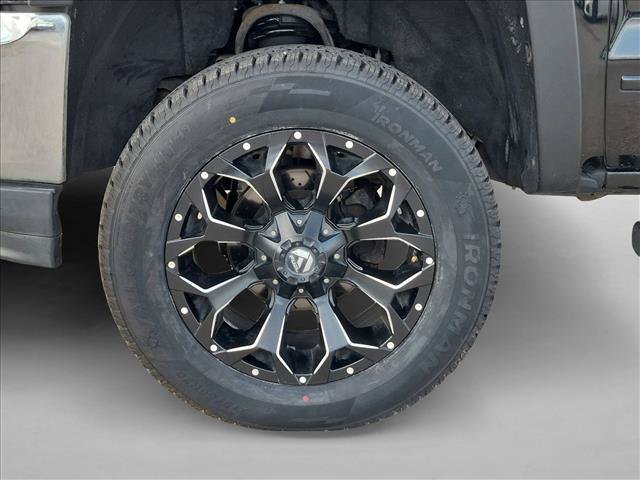 Used 2016 Chevrolet Silverado 1500 LT w/ All Star Edition RWD image 23