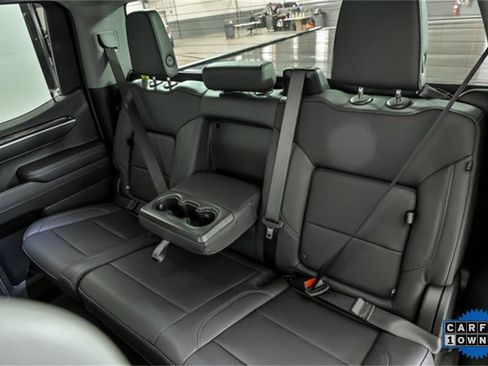Used 2025 Chevrolet Silverado 1500 LTZ image 12