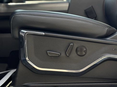 Used 2023 Ford F250 Lariat w/ Lariat Ultimate Package image 31