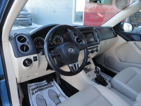 Used 2017 Volkswagen Tiguan Wolfsburg Edition image 10