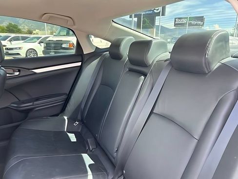 Used 2019 Honda Civic EX-L image 15