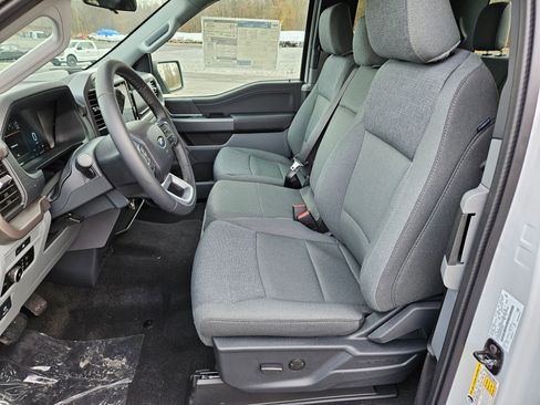 New 2025 Ford F150 XLT w/ Equipment Group 301A Standard image 4