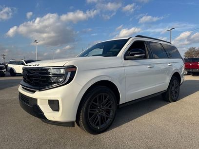 New 2025 Ford Expedition Platinum w/ Stealth Performance Package