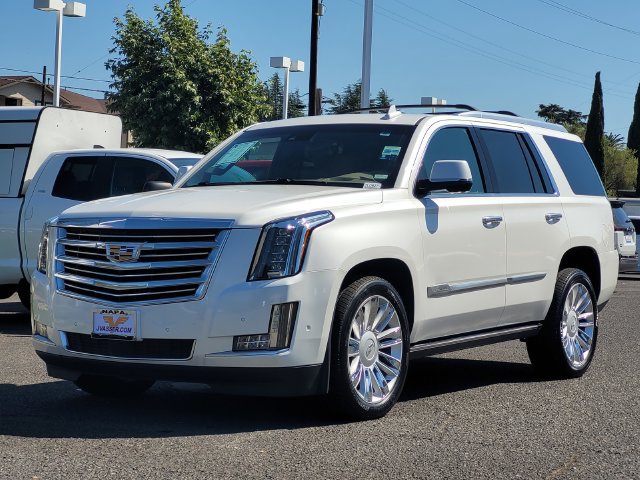 Used 2019 Cadillac Escalade Platinum AWD/4WD image 10