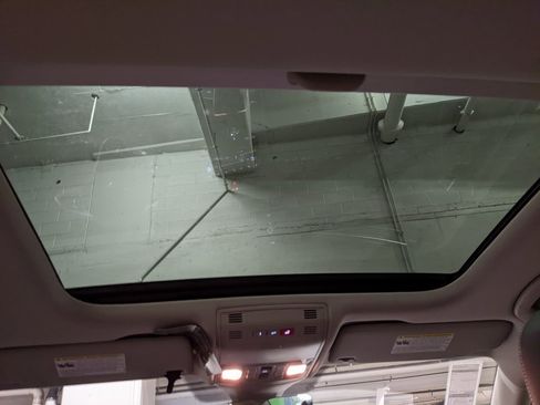 New 2026 Volkswagen Jetta SE image 14