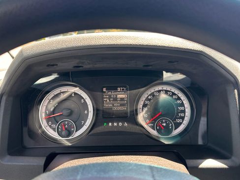Used 2015 RAM 1500 Express AWD/4WD image 31