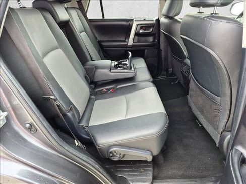 Used 2015 Toyota 4Runner SR5 Premium AWD/4WD image 21
