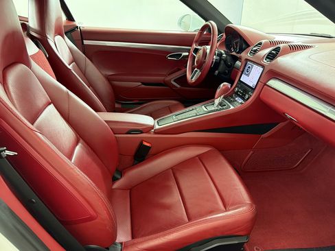 Certified 2017 Porsche 718 Cayman S image 29