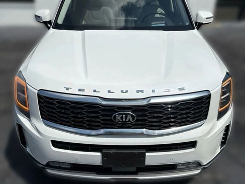 Used 2020 Kia Telluride SX w/ SX Prestige Package image 9