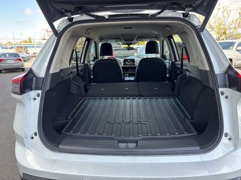 New 2026 Nissan Rogue SV AWD/4WD image 28
