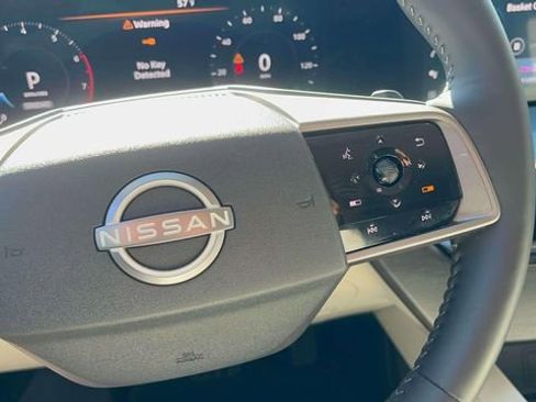 Used 2025 Nissan Murano SL AWD/4WD image 21