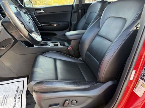 Certified 2020 Kia Sportage EX image 16