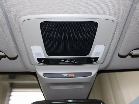 Certified 2023 Honda HR-V LX image 33