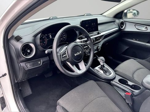 Used 2024 Kia Forte LXS FWD image 12