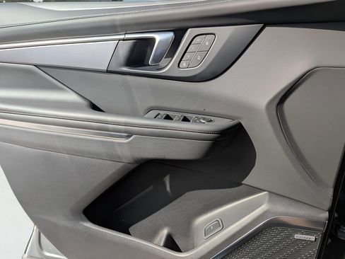 New 2025 Buick Enclave Sport Touring w/ Super Cruise Package image 11