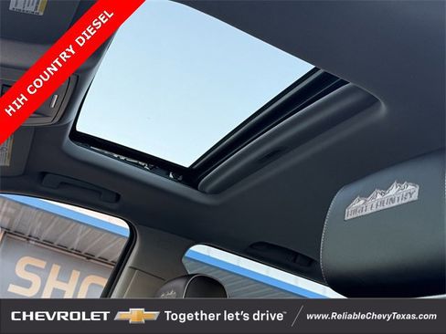 Used 2017 Chevrolet Silverado 2500 High Country w/ Duramax Plus Package image 22