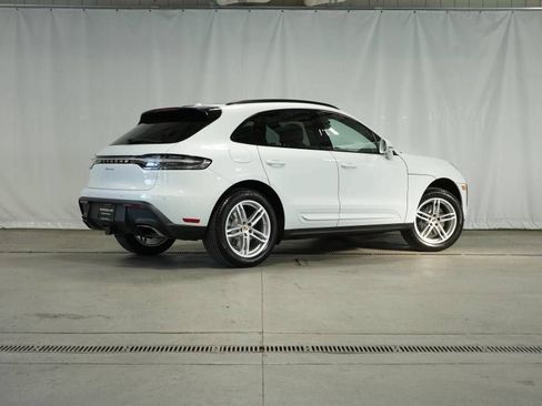 Certified 2026 Porsche Macan AWD/4WD image 7