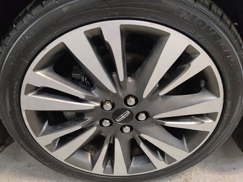 Used 2017 Lincoln MKZ Reserve w/ Technology Package AWD/4WD image 31