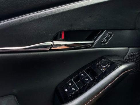 Used 2025 MAZDA CX-30 AWD 2.5 S w/ Preferred Package image 22