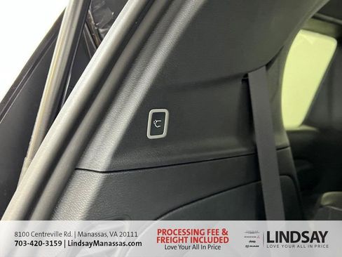 New 2026 Chrysler Pacifica Select image 10